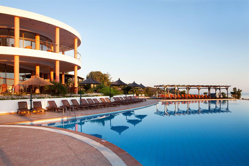 Alia Palace Hotel & Villas