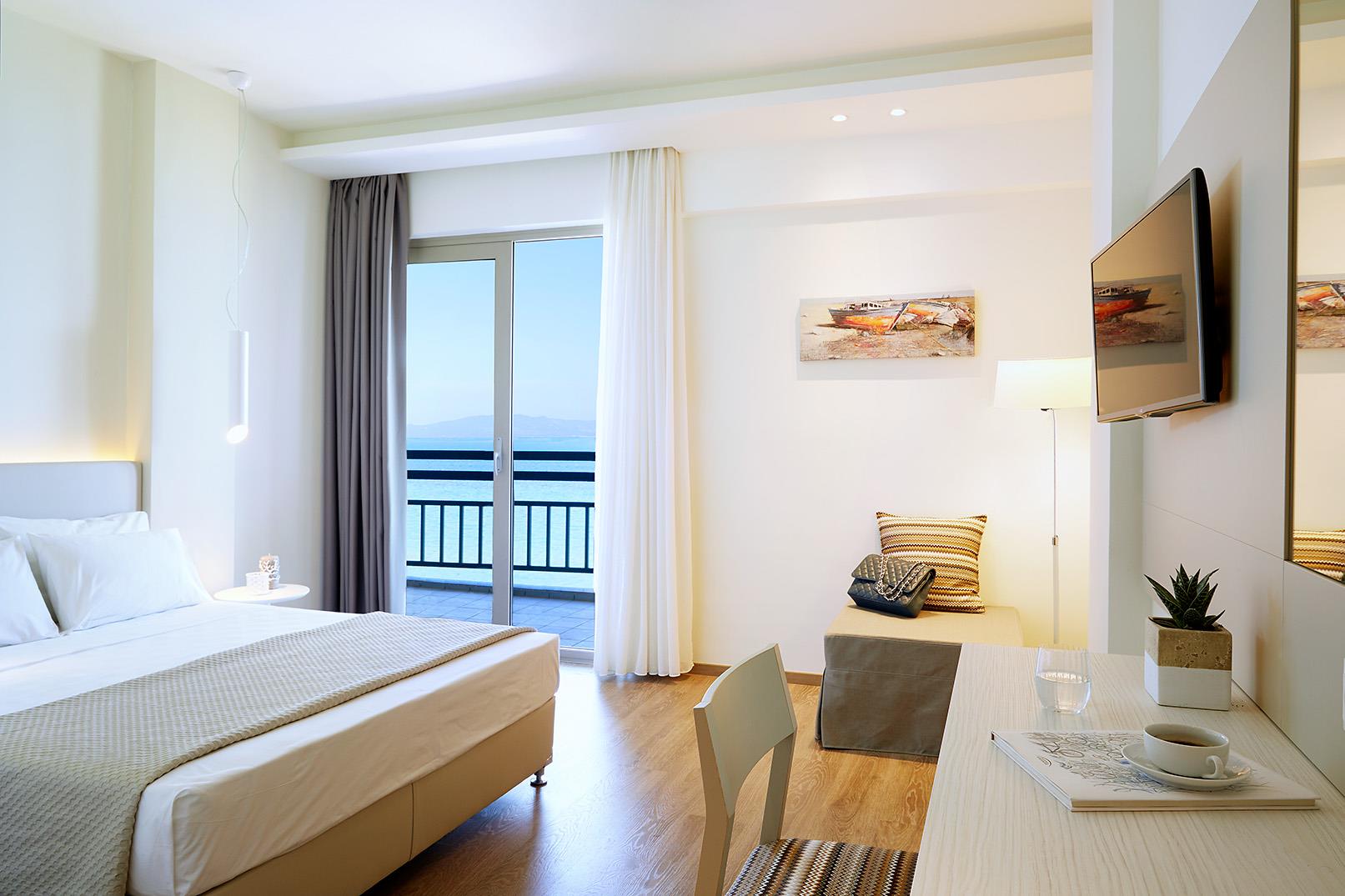 Ammon Zeus Luxury Beach Hotel — фото 3