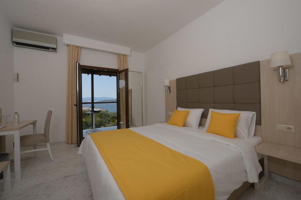 Aristoteles Holiday Resort & Spa — фото 4
