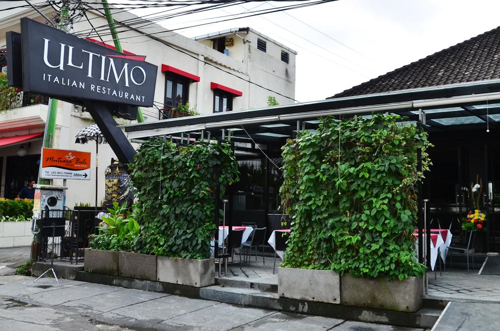 Ping Hotel Seminyak Bali