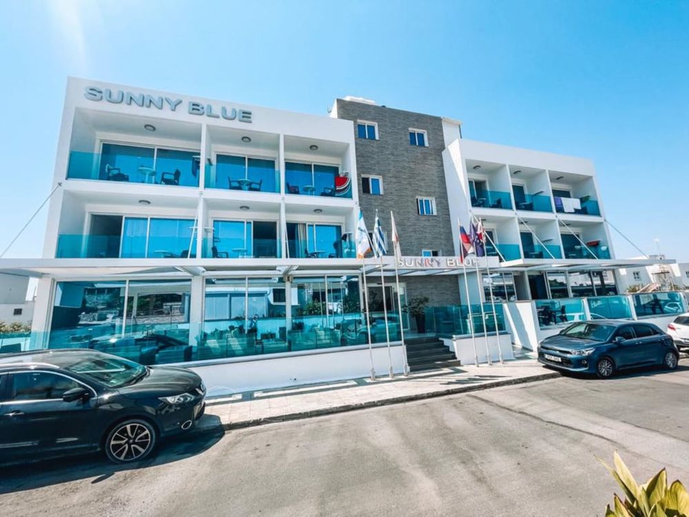 Sunny  Blue Hotel — фото 2