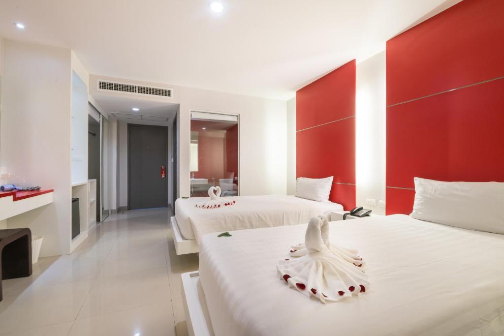 Alfresco Phuket Hotel — фото 4