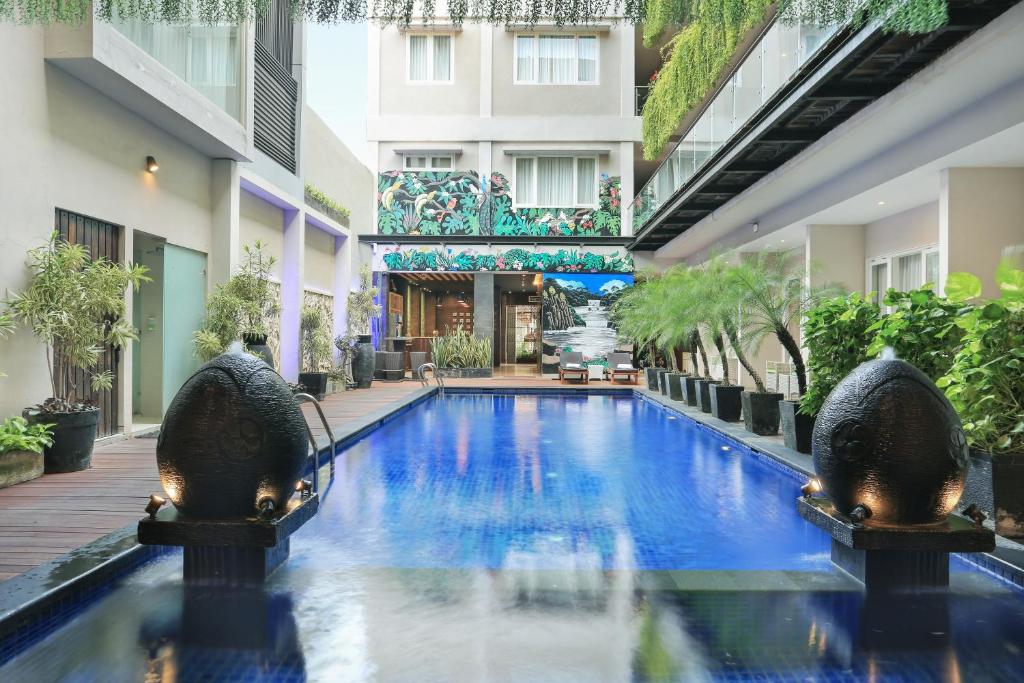 Ohana Hotel Kuta, Легиан