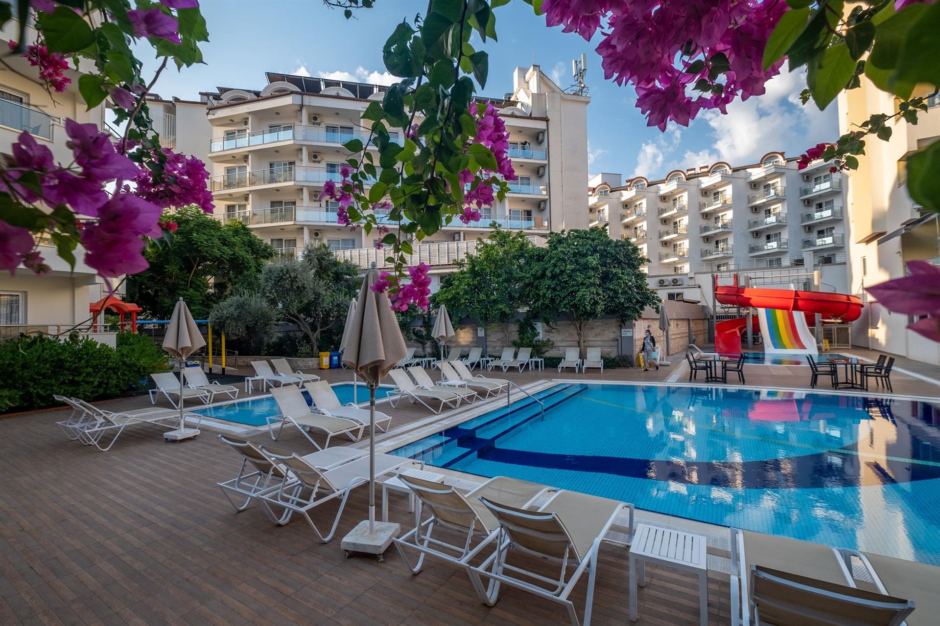 Prestige Garden Hotel — фото 6