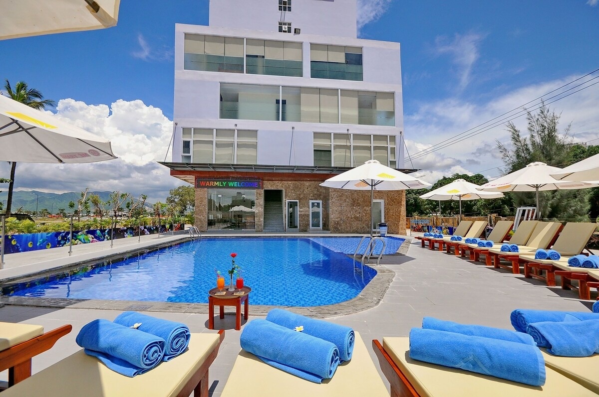 Rigel Hotel, Нячанг