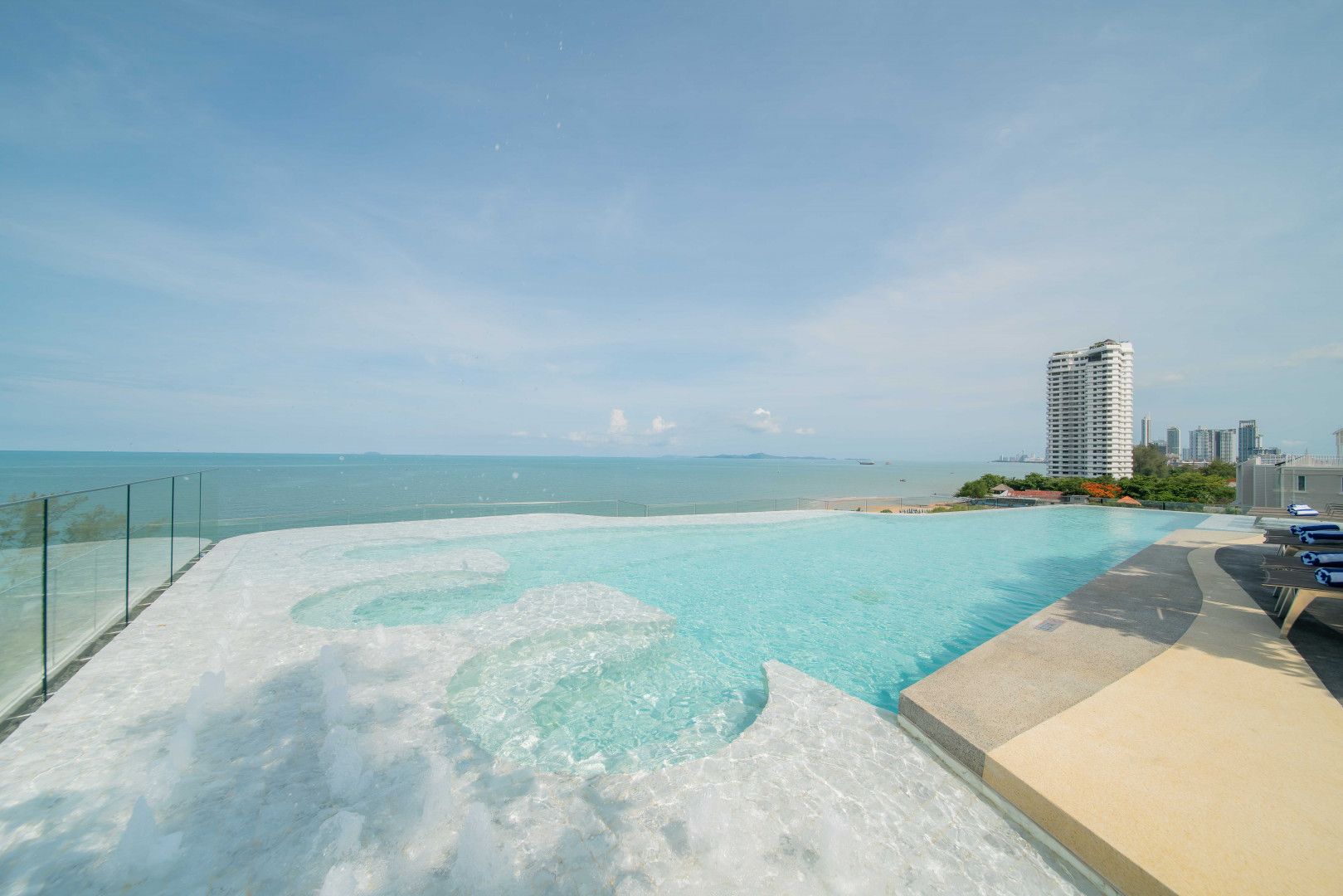 Bayphere Hotel Pattaya JC (ex. Bayphere Hotel Pattaya) — фото 2