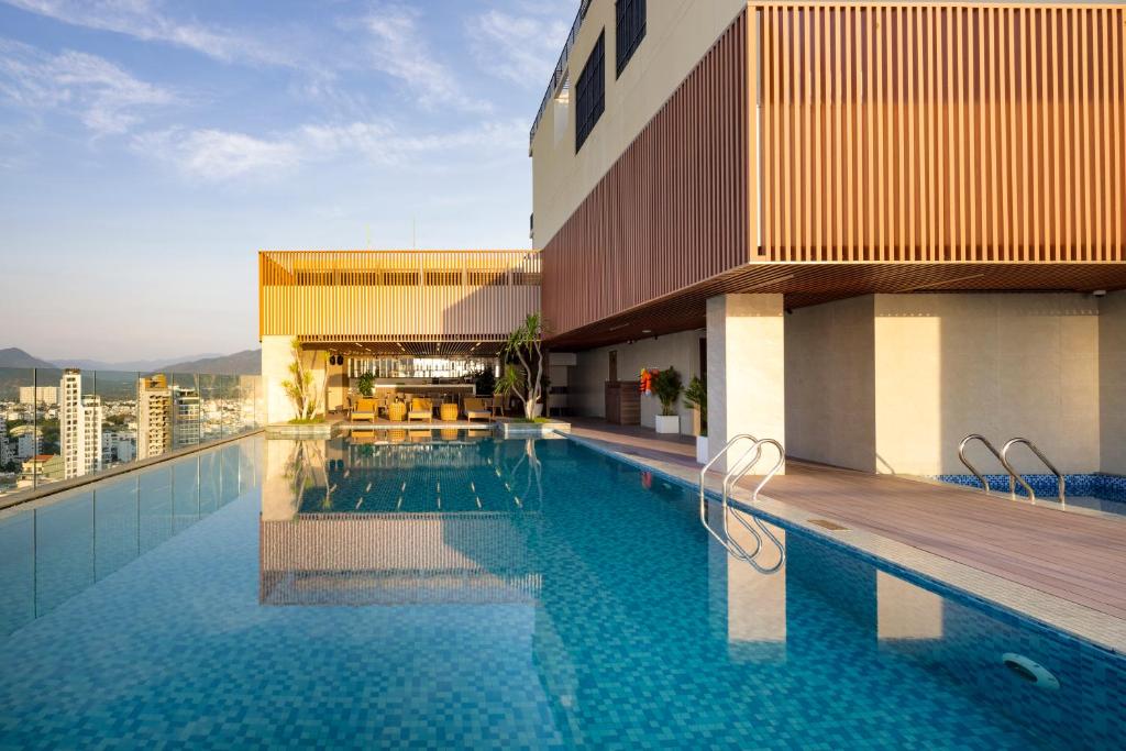 Gonsala Hotel Nha Trang — фото 2