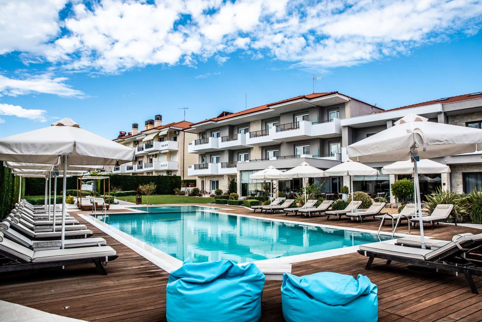 Lagaria Apartments