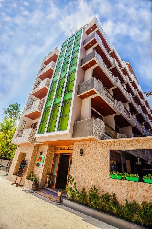 Triton Beach Hotel & Spa — фото 3