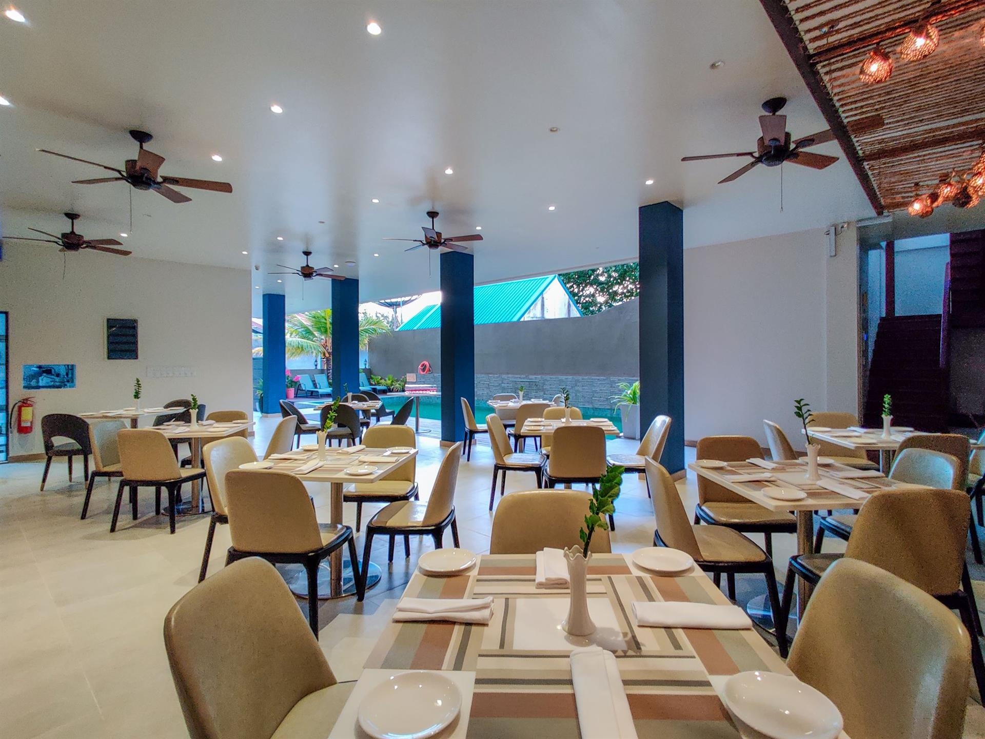 Sky Beach Maldives Hotel — фото 6