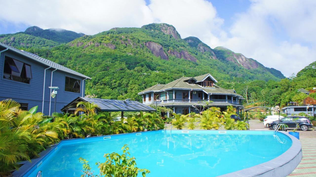Guest House «Blue Hill»