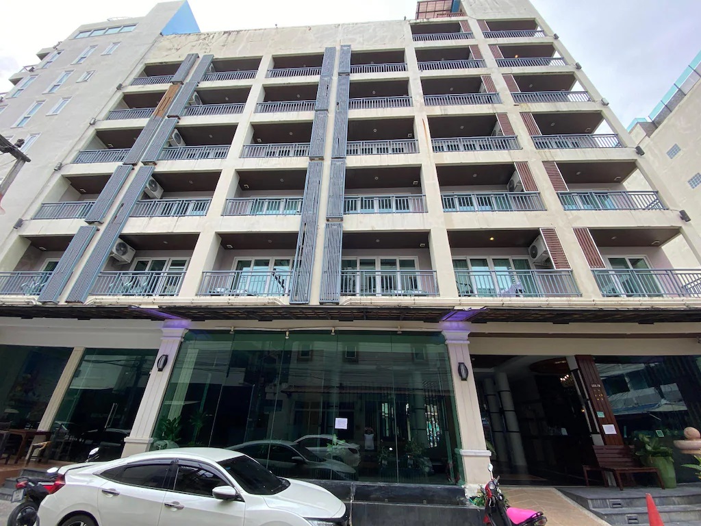 77 Patong Hotel & Spa — фото 3