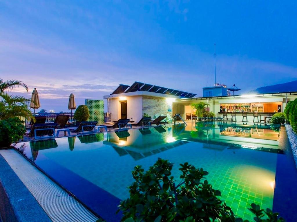 77 Patong Hotel & Spa — фото 4