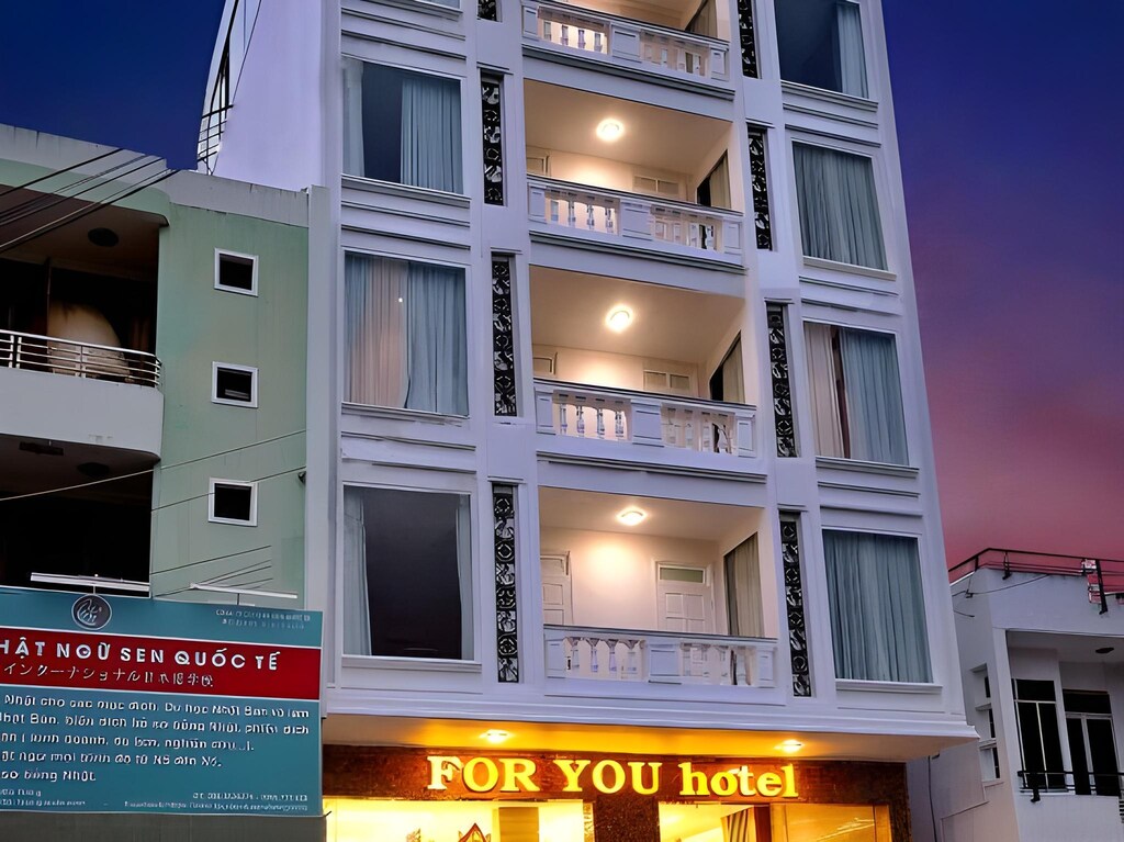 For You Hotel