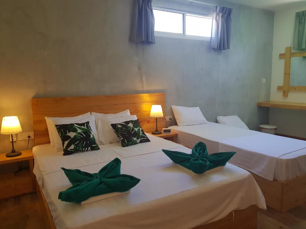 «Isla Dhiffushi» Guest House — фото 3