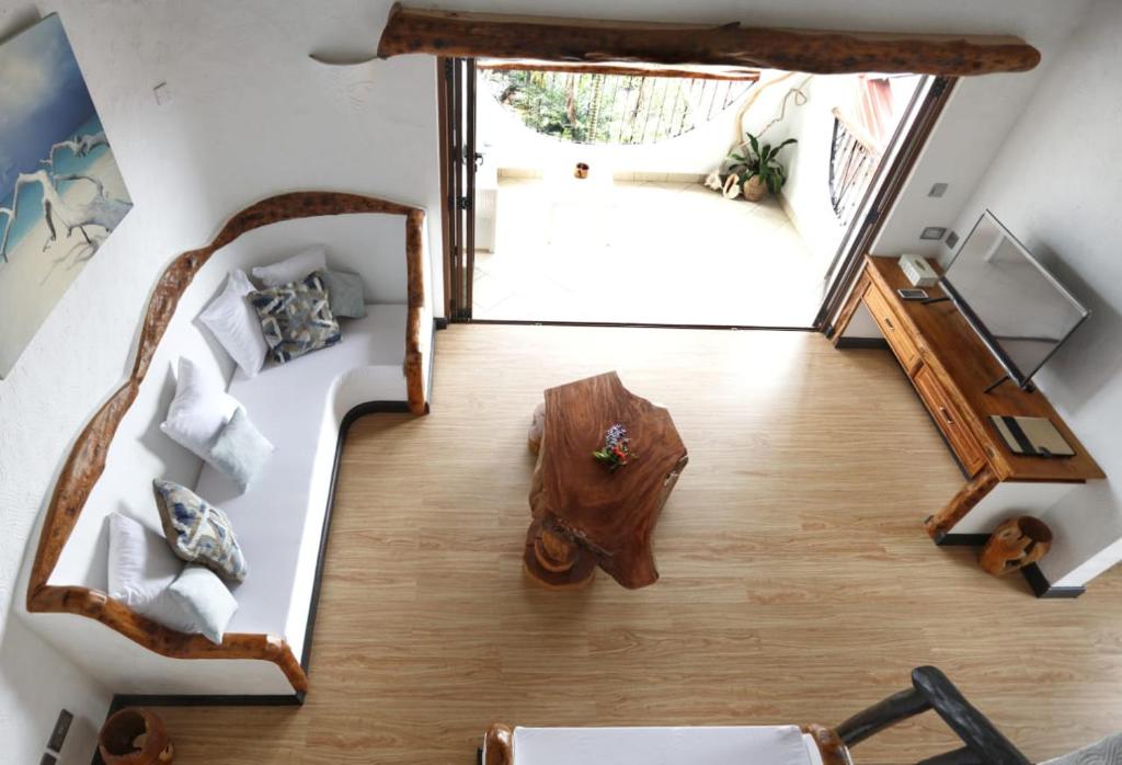 The Salty Palms — фото 3