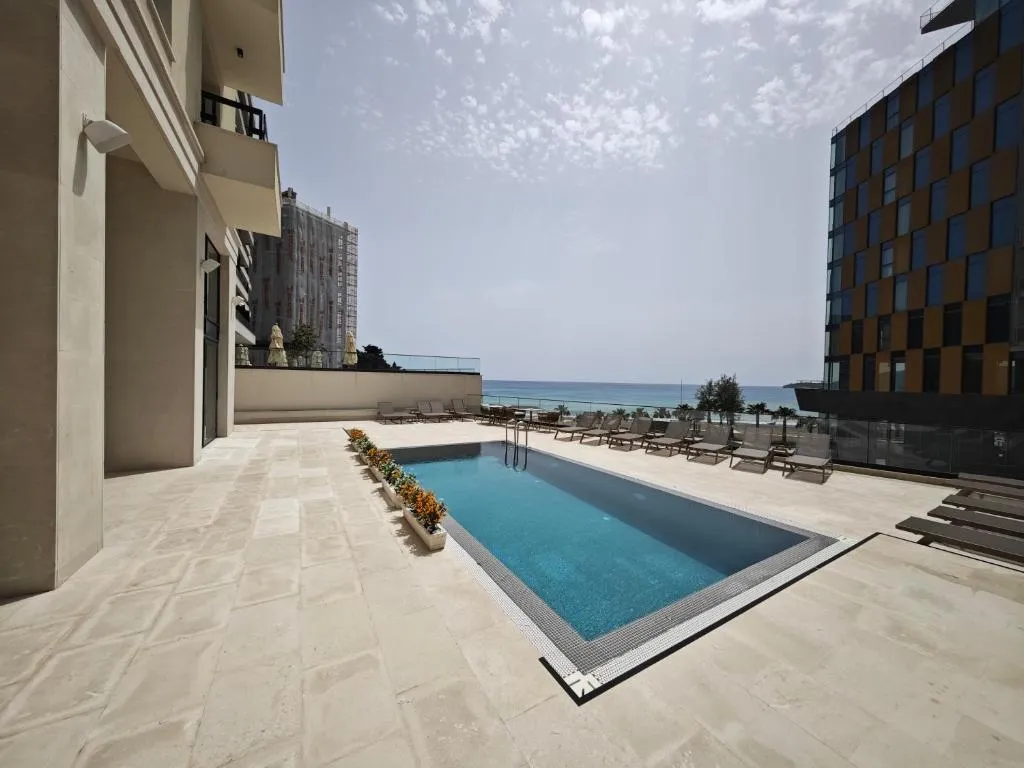 Invictus Hotel