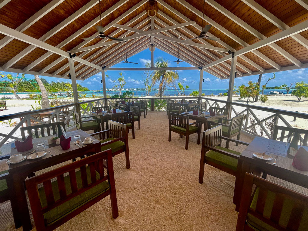 Beach Hotel Guraidhoo — фото 6