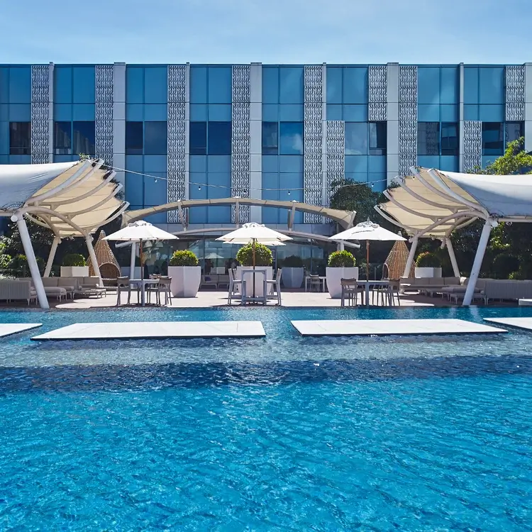 Crimson Hotel Filinvest City