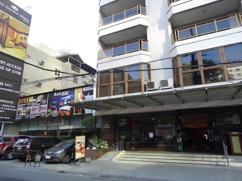 City Garden Suites
