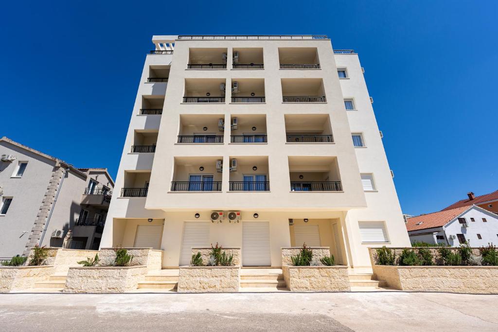 Apartments Hotel Millennium