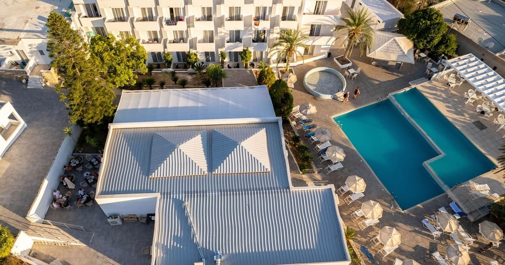 Pefkos Breeze Family Resort and Spa — фото 2