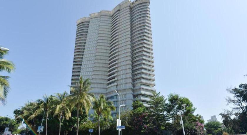 Poly Phoenix Hotel, залив Санья