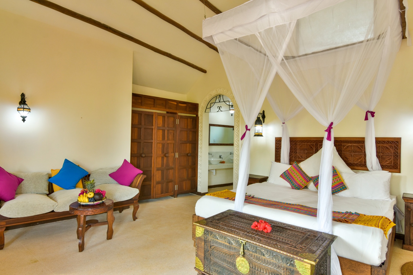 Kena Beach Hotel — фото 3