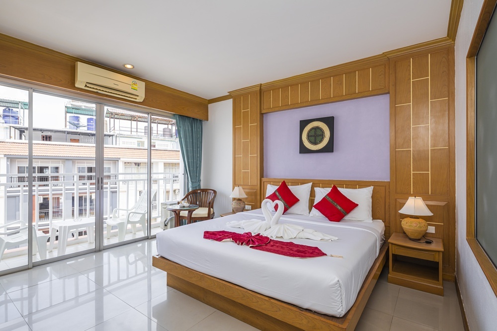 Sun Shine Patong (ex. Azure Phuket Hotel) — фото 4