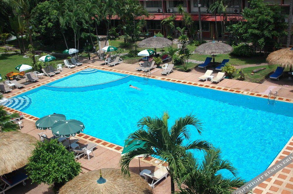 Basaya Beach Hotel & Resort — фото 6