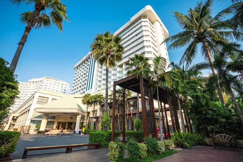 Jomtien Palm Beach Hotel & Resort — фото 2