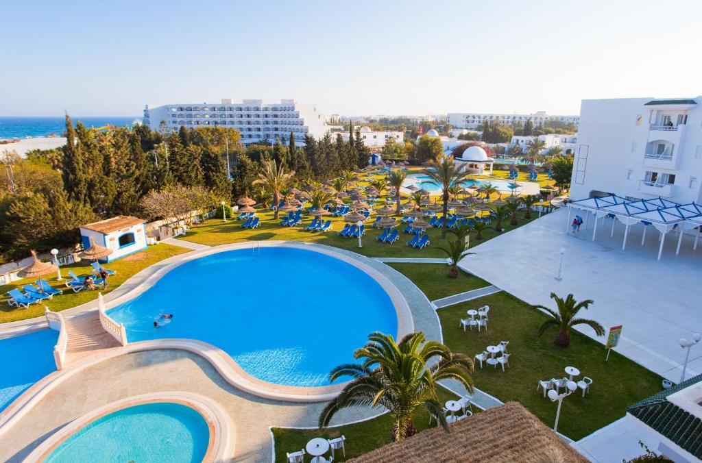 Zenith Hotel