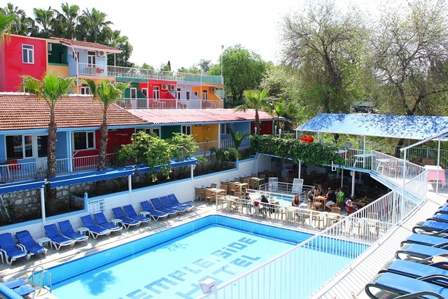 Temple Side Hotel