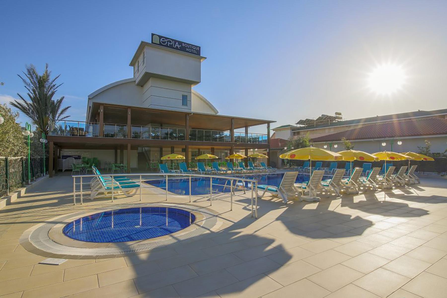 Oji Beach Hotel (ex. Opia Boutique Hotel)