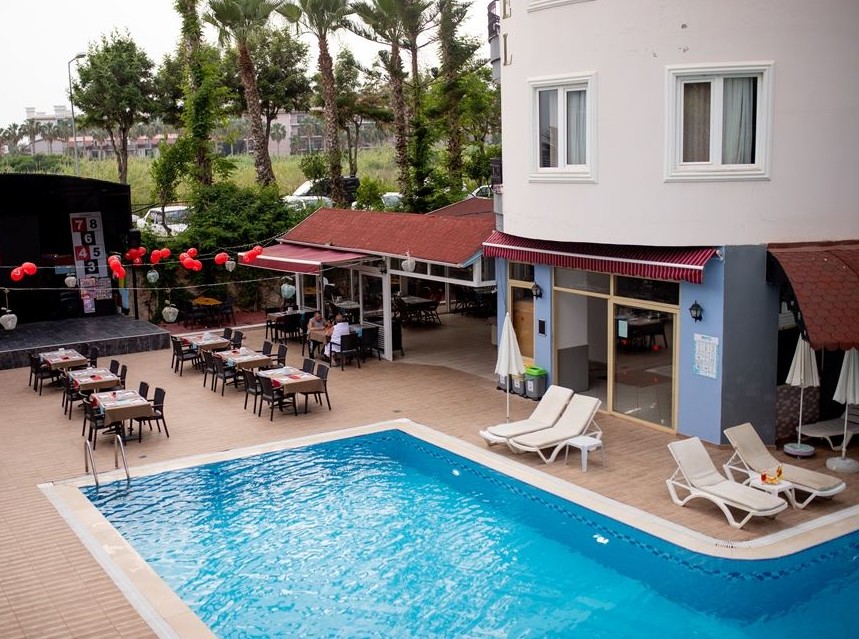 Eva Beach Hotel (ex. Holiday Line Beach Hotel), Конаклы
