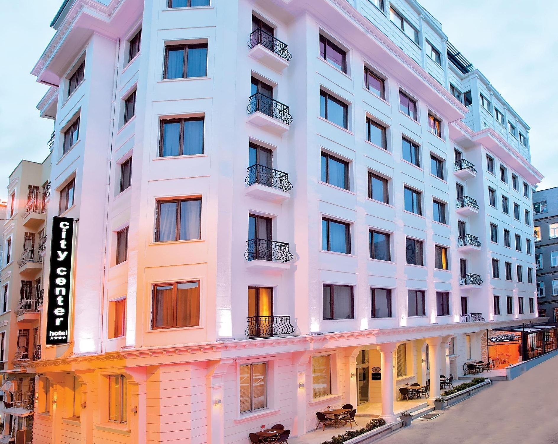City Center Hotel