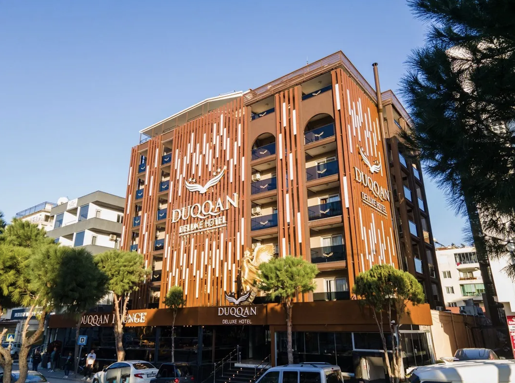Duqqan Deluxe Hotel