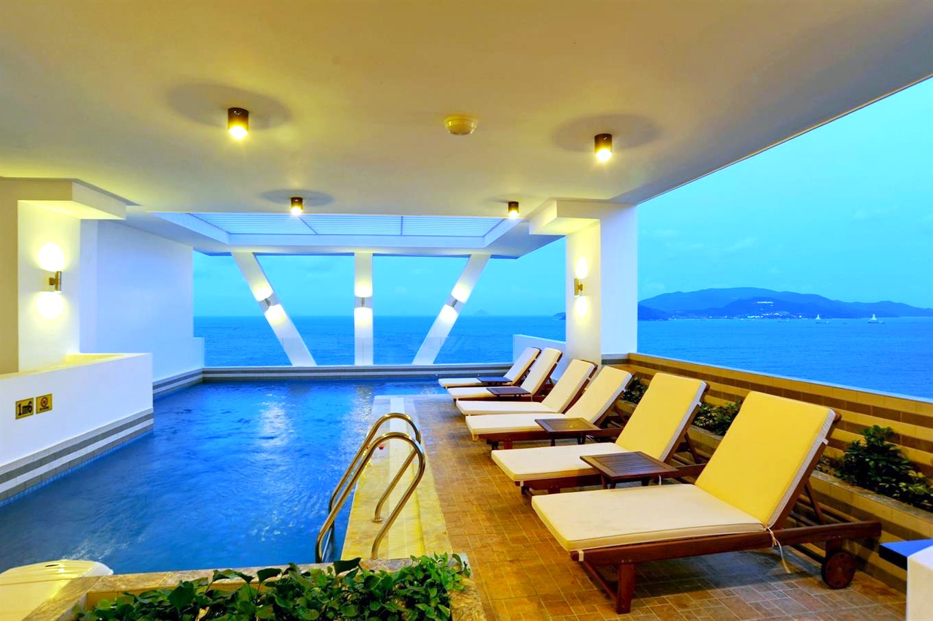 Dendro Hotel