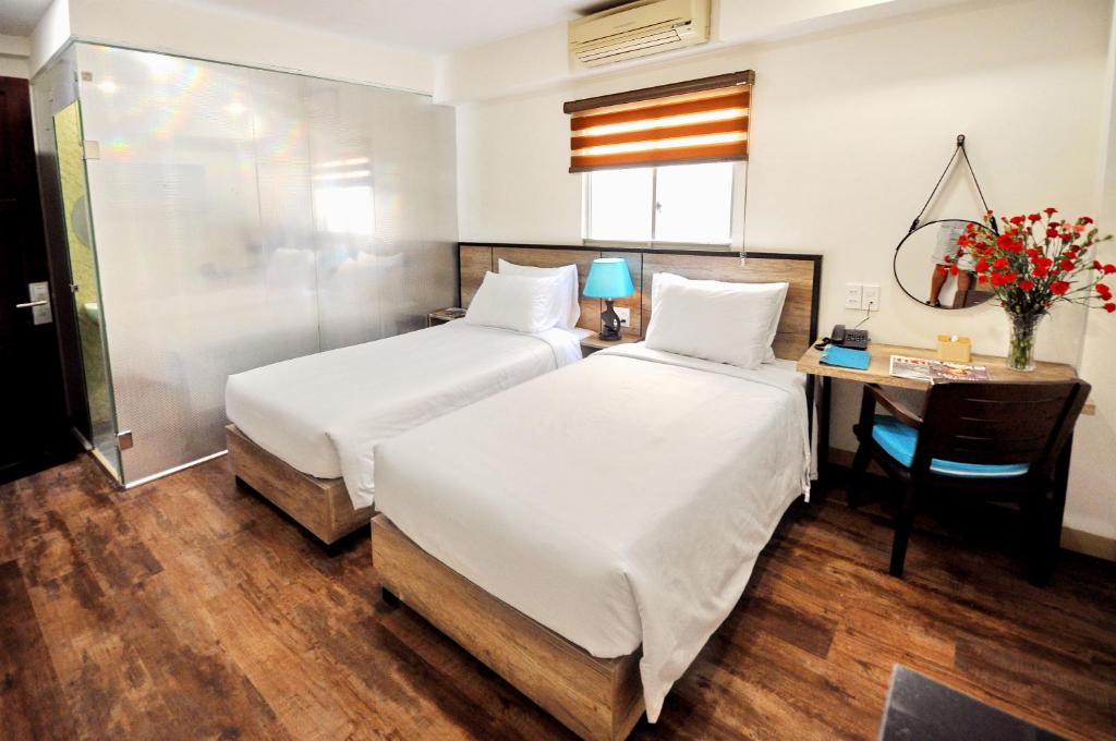 Golden Lotus Hotel — фото 3