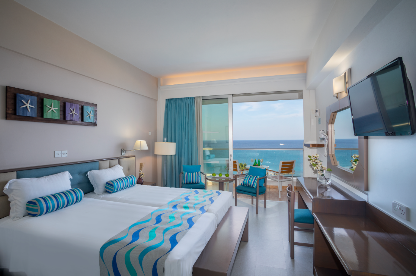 Cavo Maris Beach Hotel — фото 3