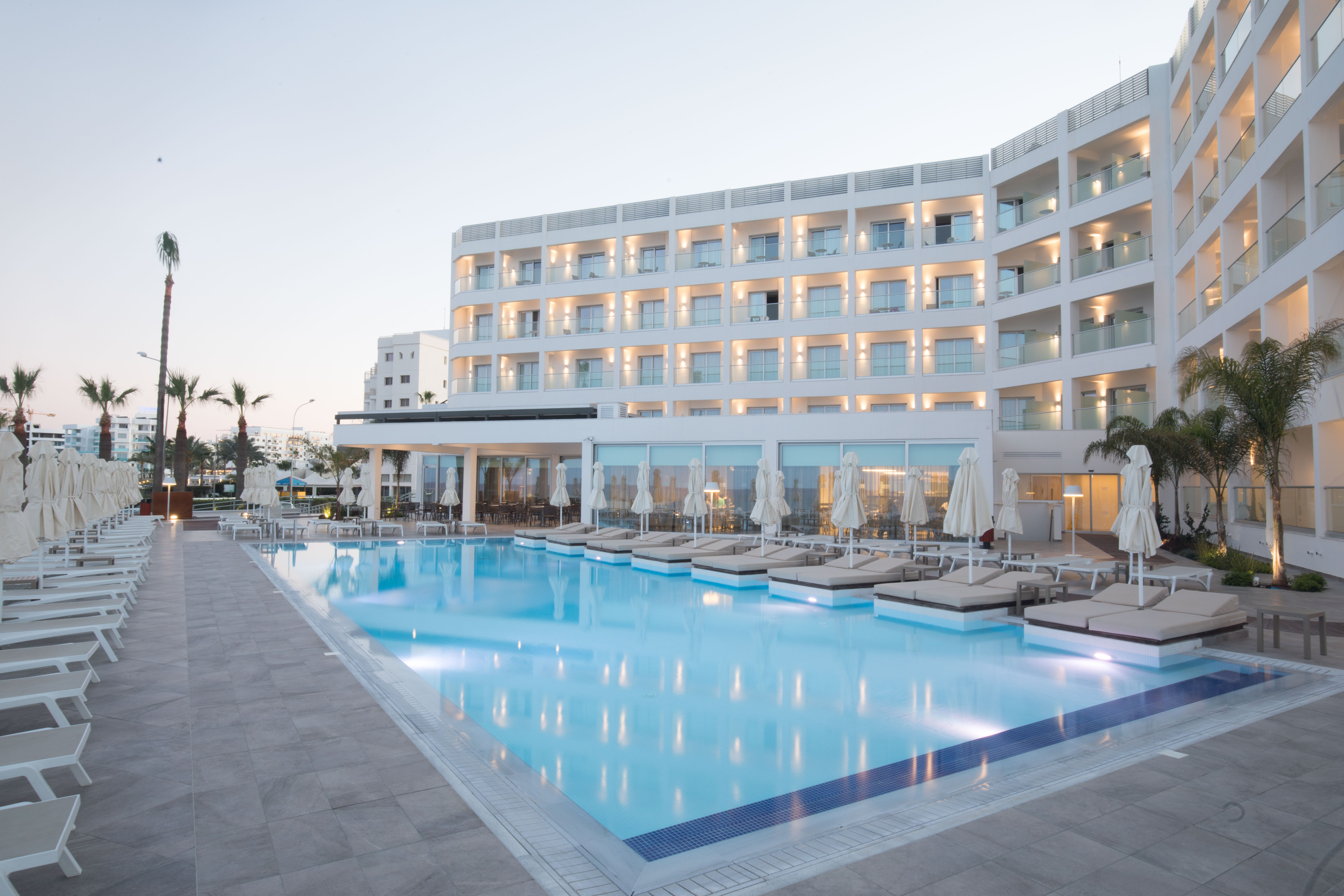Evalena Beach Hotel