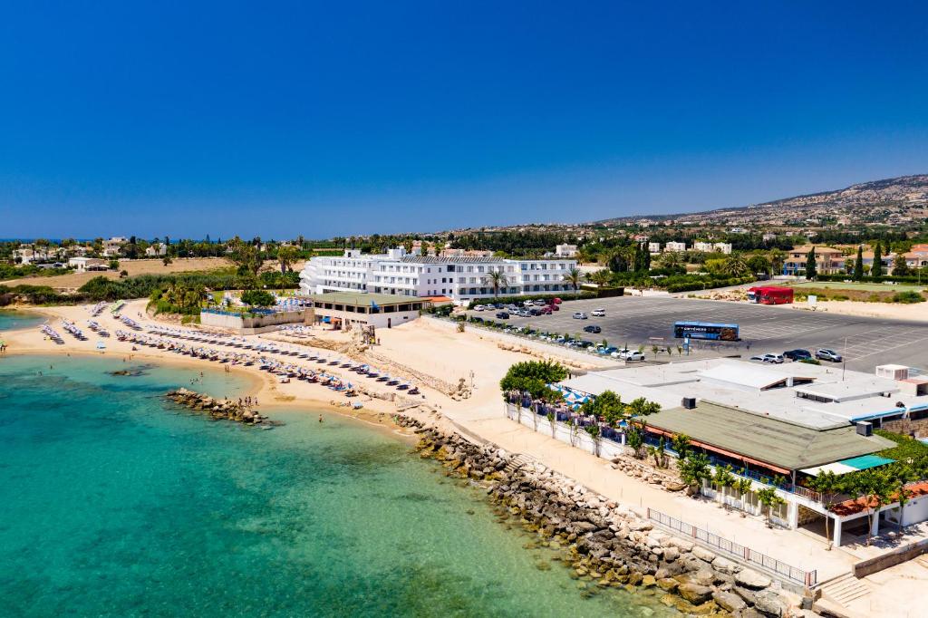 Corallia Beach Hotel — фото 4