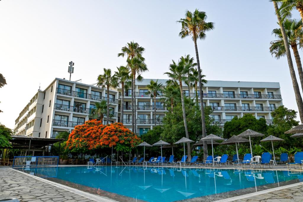 Veronica Hotel, Пафос