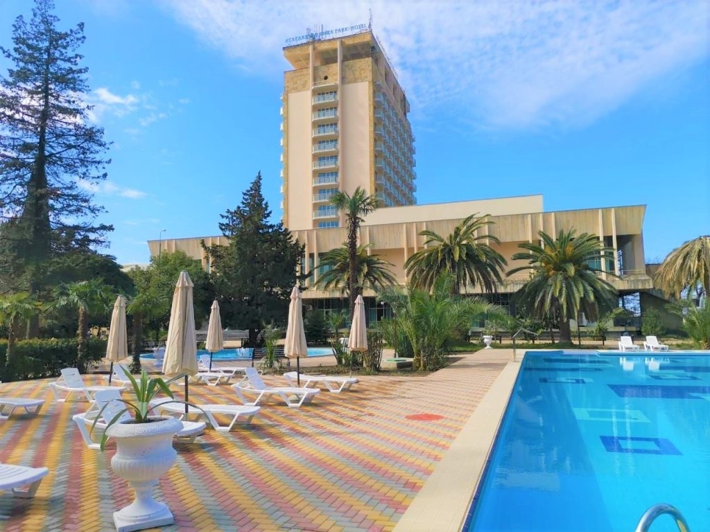 Amza Park Hotel (ex. Энергетик)