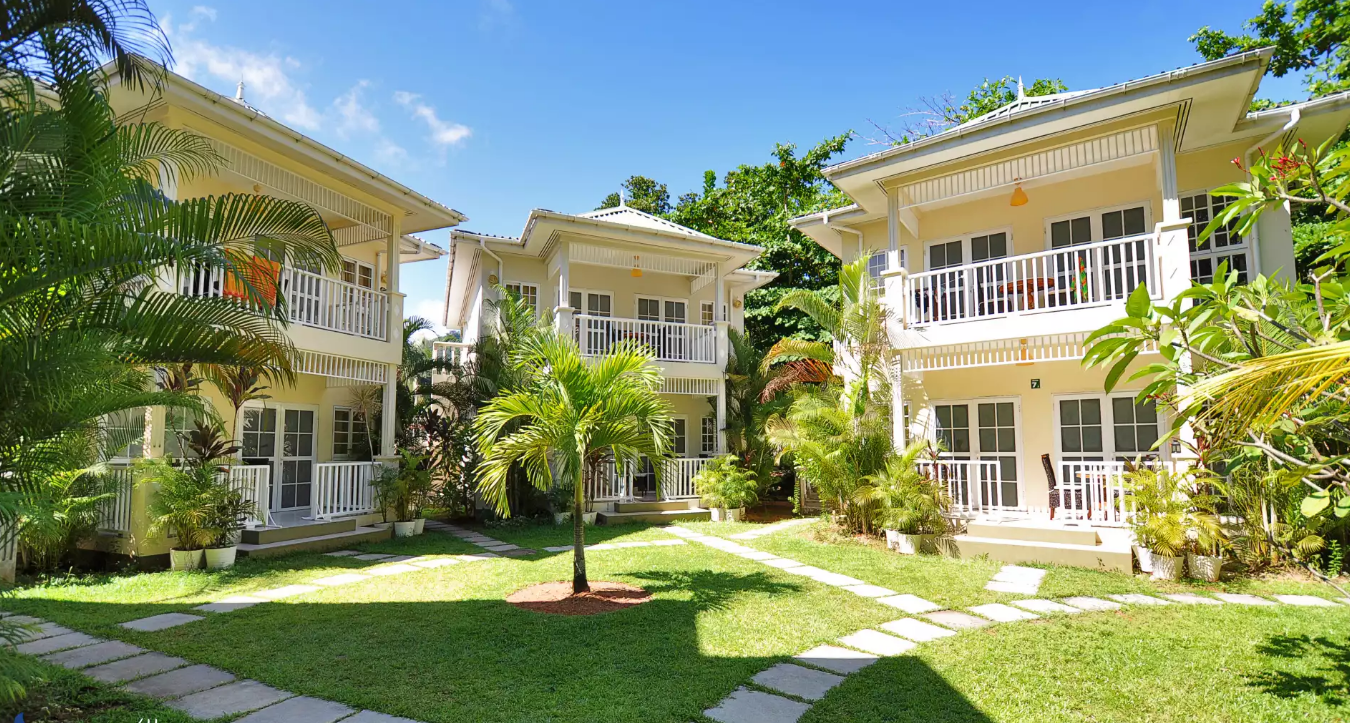 Bord Mer Villa