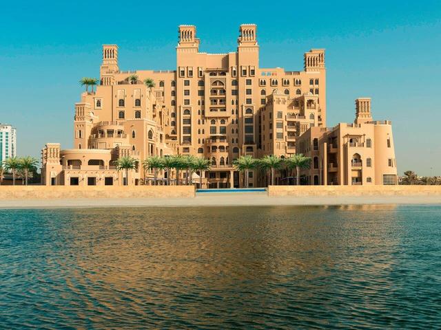 Sheraton Sharjah Beach Resort & Spa