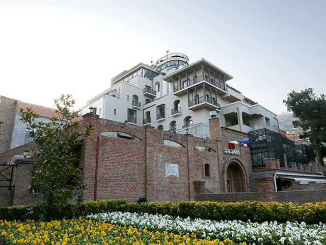 Tiflis Palace