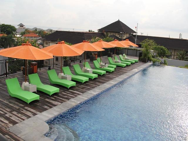 Zest Hotel Legian