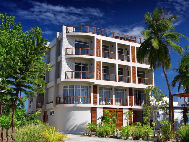 Velana Beach