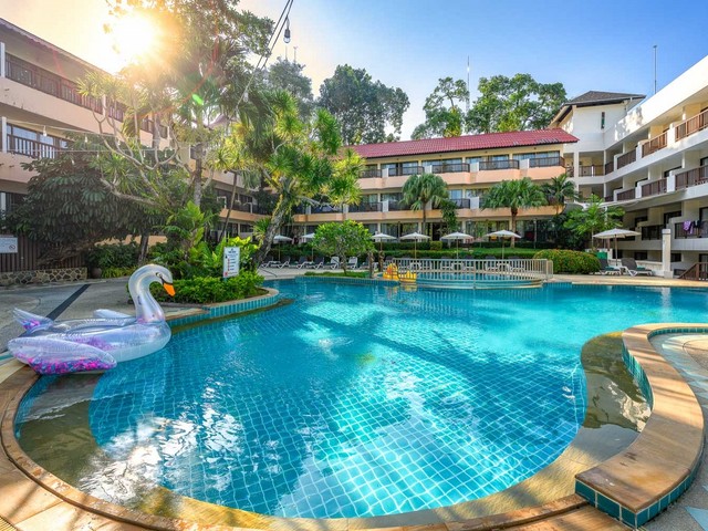 Patong Lodge